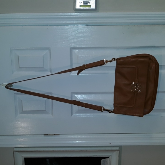 Tory Burch "Amanda" Fold Over Leather Crossbody Bag - Picture 3 of 17